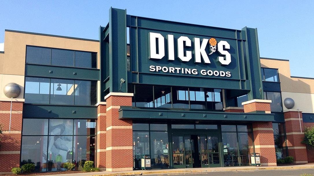 dick's sporting goods exterior