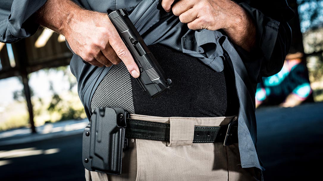 Hudson H9 pistol holster