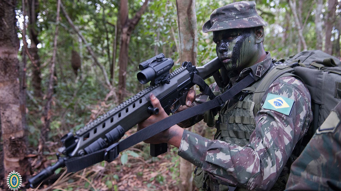 imbel ia2 rifle jungle exercise