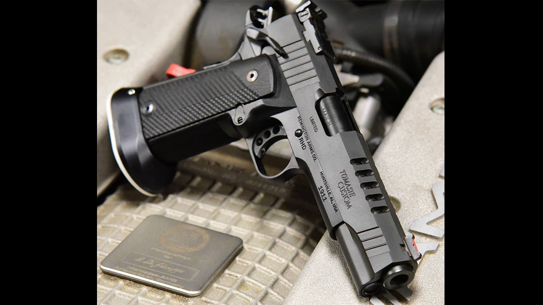 Remington 1911 R1 Tomasie Custom pistol beauty shot