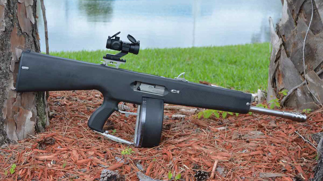 aa-12 shotgun with optic