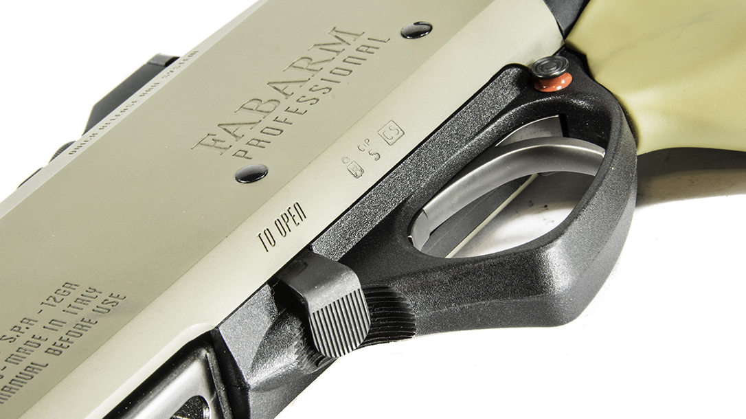 Fabarm STF 12 shotgun crossbolt safety