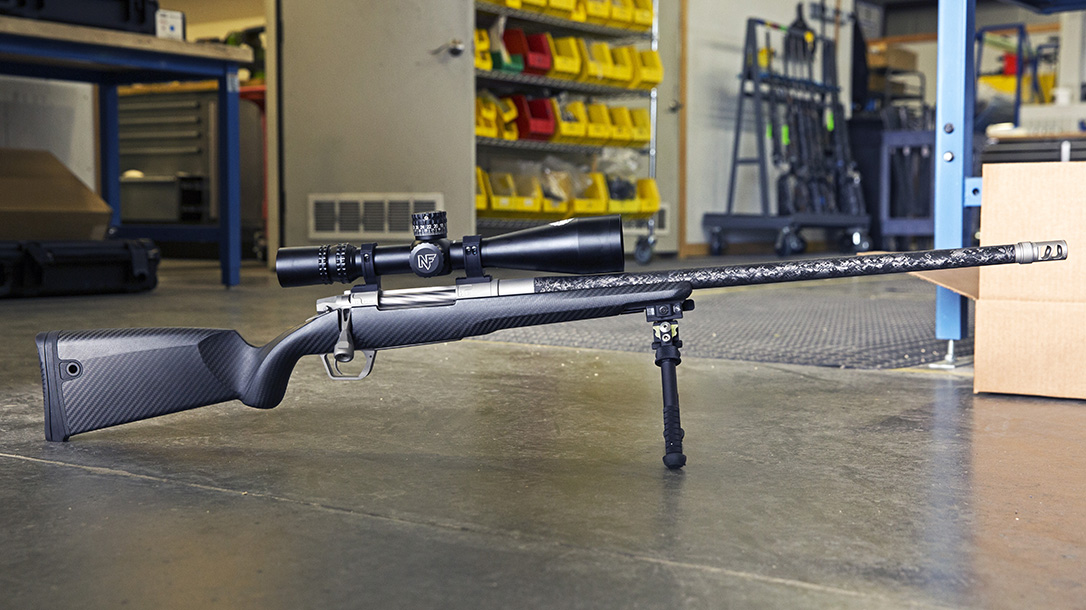 Gunwerks ClymR rifle beauty shot