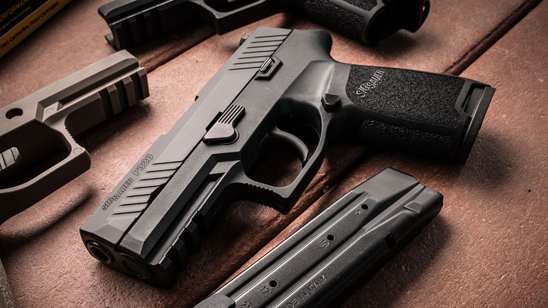 montgomery police department, montgomery police department sig p320, sig sauer p320, sig p320, sig p320 pistol left angle