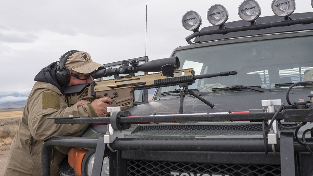 FN SCAR 20S Review, FN SCAR, car