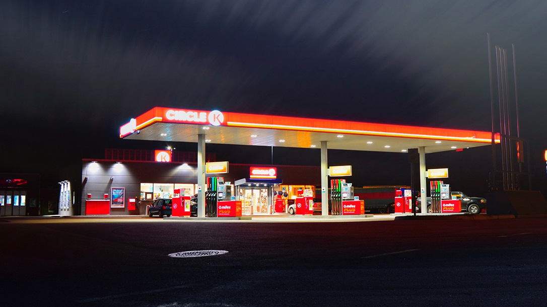 Gas Station Clerk Shoots Robbery Suspect