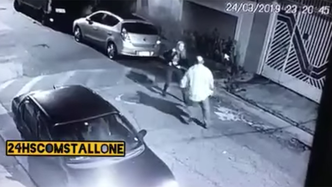 Holster Draw, Brazil, officer