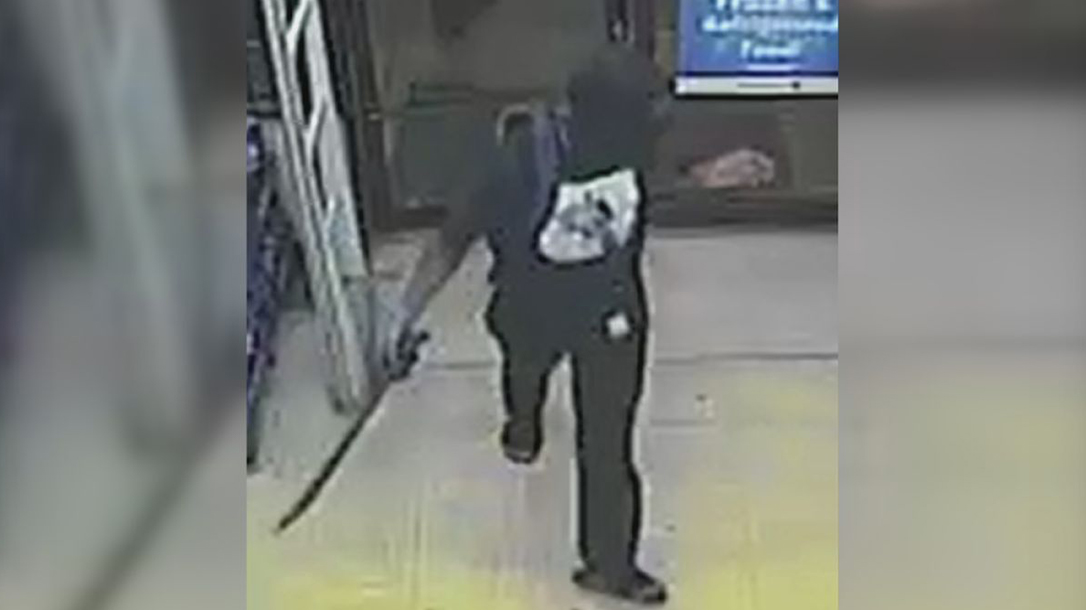 Family Dollar Employee Stops Sword Wielding Robbers