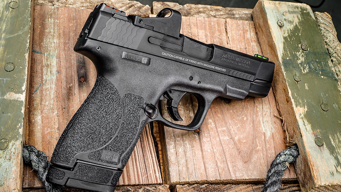 M&P Shield Performance Center, 4-Inch Performance Center M&P Shield M2.0, right