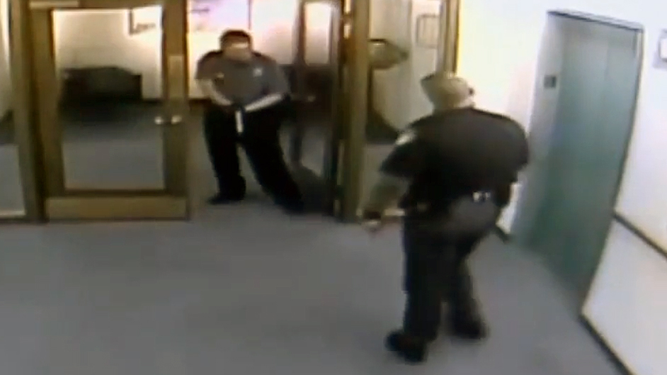 IRS Security Guard Pulls on Lucas County Sheriff's Deputy