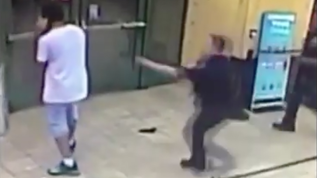 Felon Drops Gun, Dunkin Donuts, Coney Island