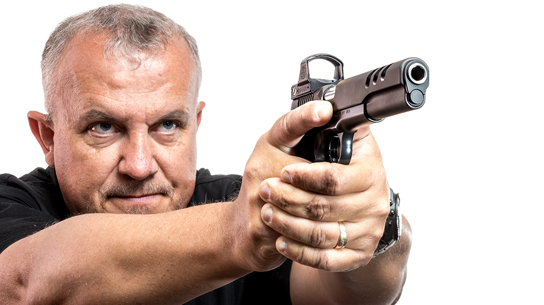 Fred Mastison firing the Kimber Super Jägare