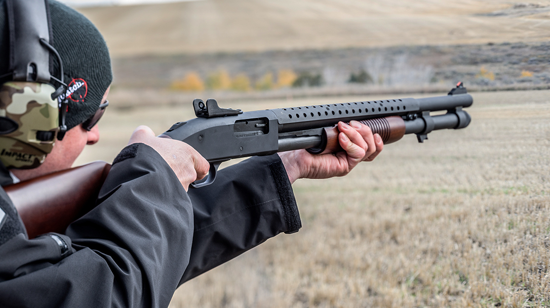Mossberg 590A1 Retro Shotgun review, test