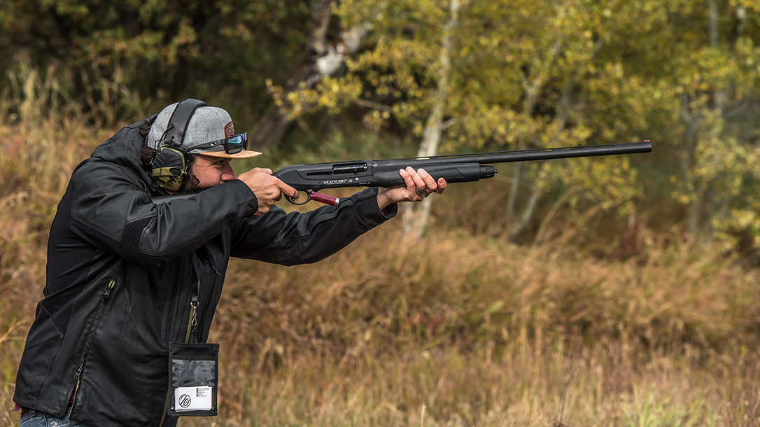 Weatherby 18i Synthetic Semi-Auto Shotgun, Weatherby 18i Deluxe Semi-Auto Shotgun