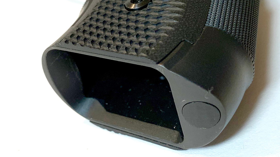 The beveled magazine well promotes a fast magazine change.