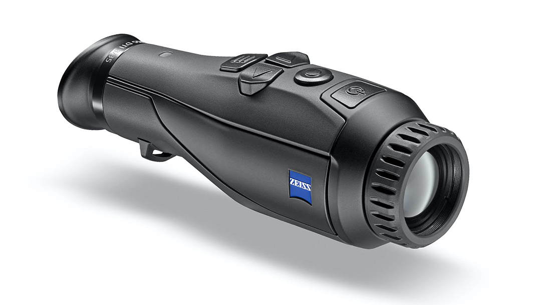 Packed with an incredible array of features, the digital, hand-held Zeiss DTI 3/35 rules the night.