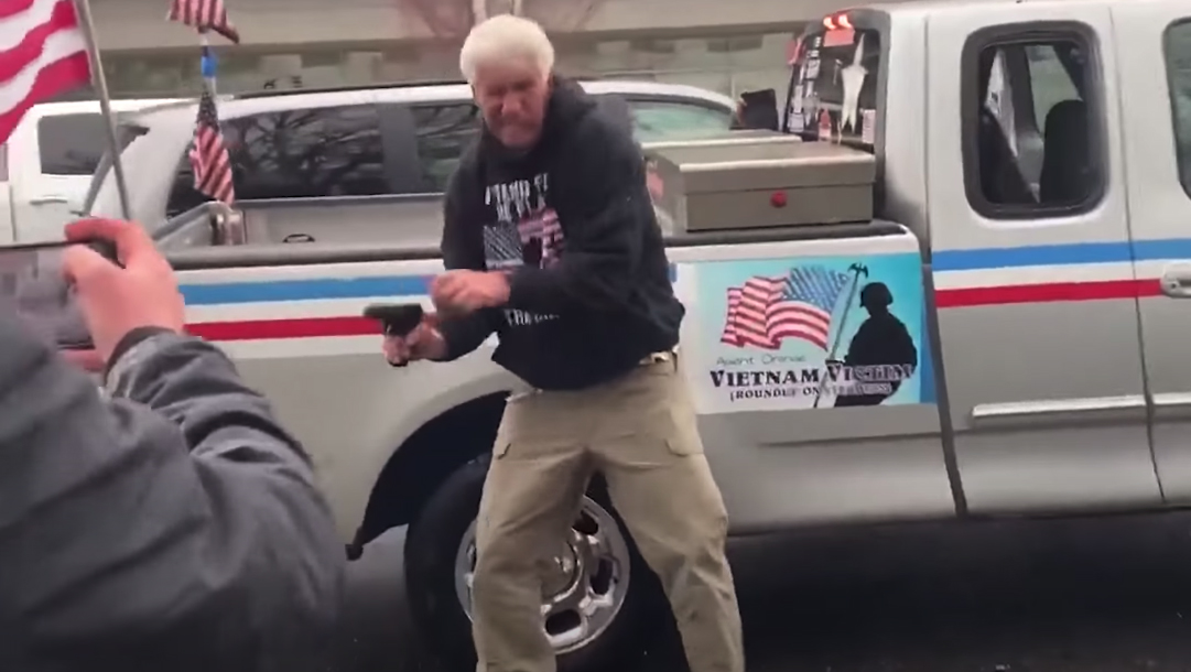 Oregon Antifa Protest, Man Pulls Gun