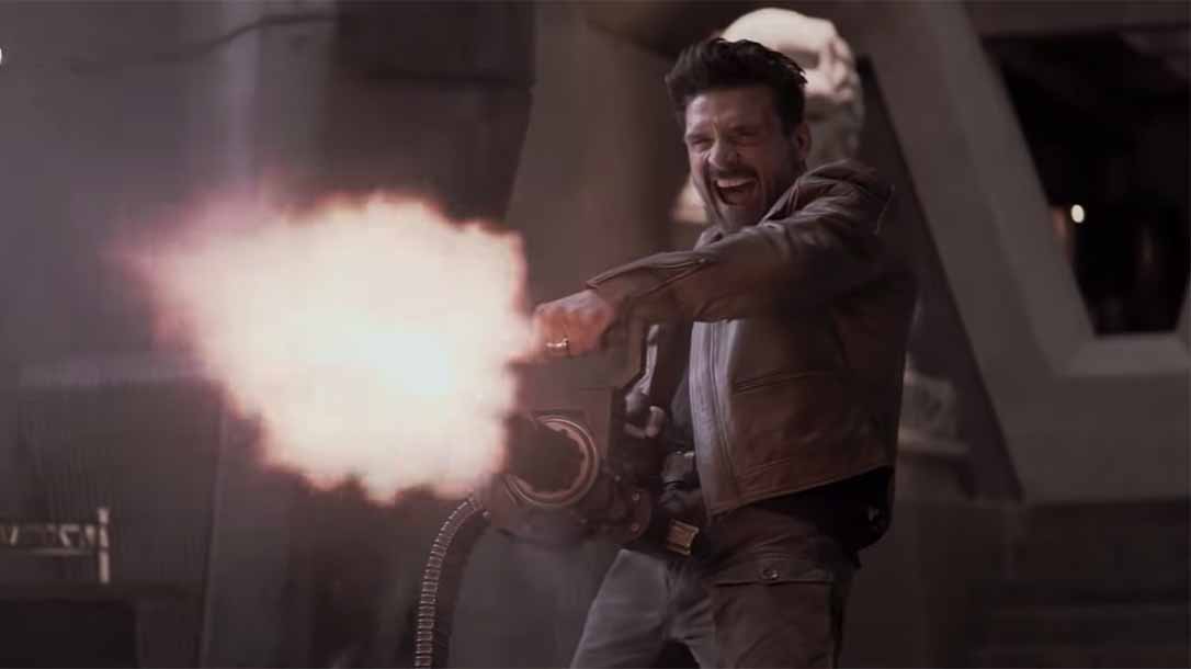 Boss Level Movie review, Frank Grillo minigun