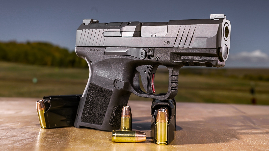 The new Canik METE MC9 brings a big features in a small package.