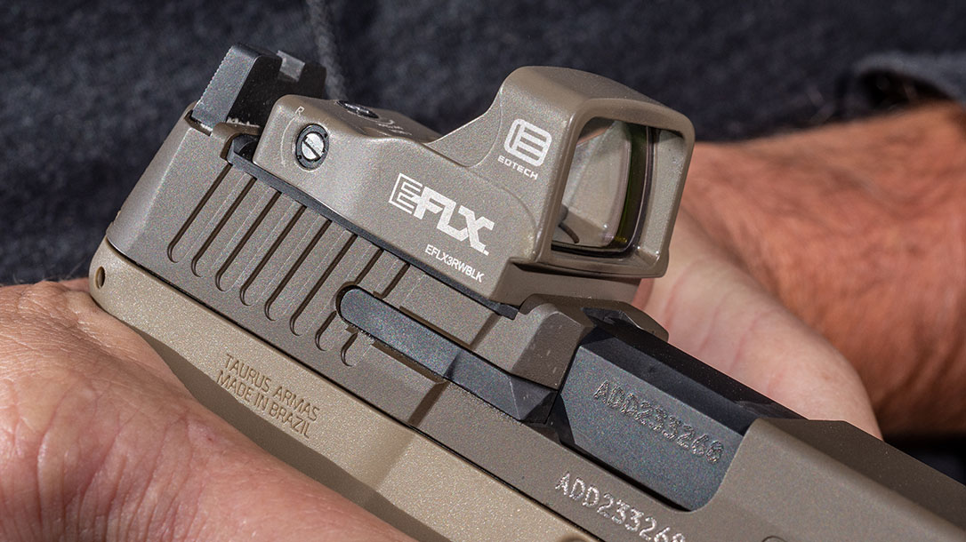 The EOTECH EFLX in FDE.