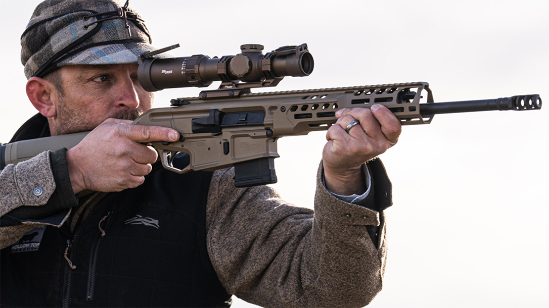 Shooting the SIG MCX-Regulator.