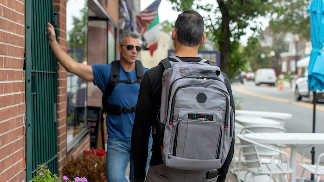 Switchblade Bulletproof Backpack: Covert Level 3A Protection.
