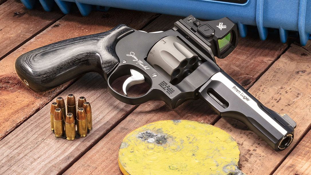 The Smith & Wesson JM 327 WR: Setting a New World Record.