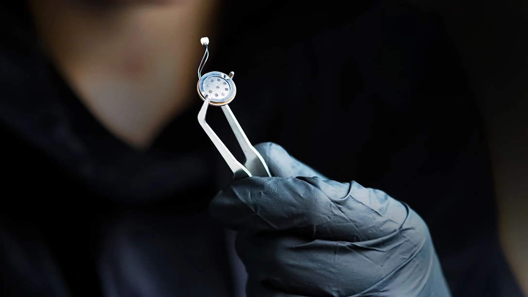 8 Anti-Surveillance Devices: Detect the Detectors.