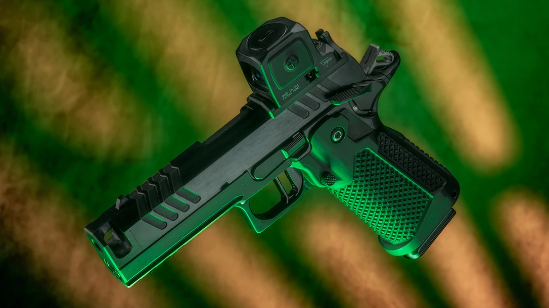 Akai Custom Ripsaw 2011: Blending Competition and Defense.