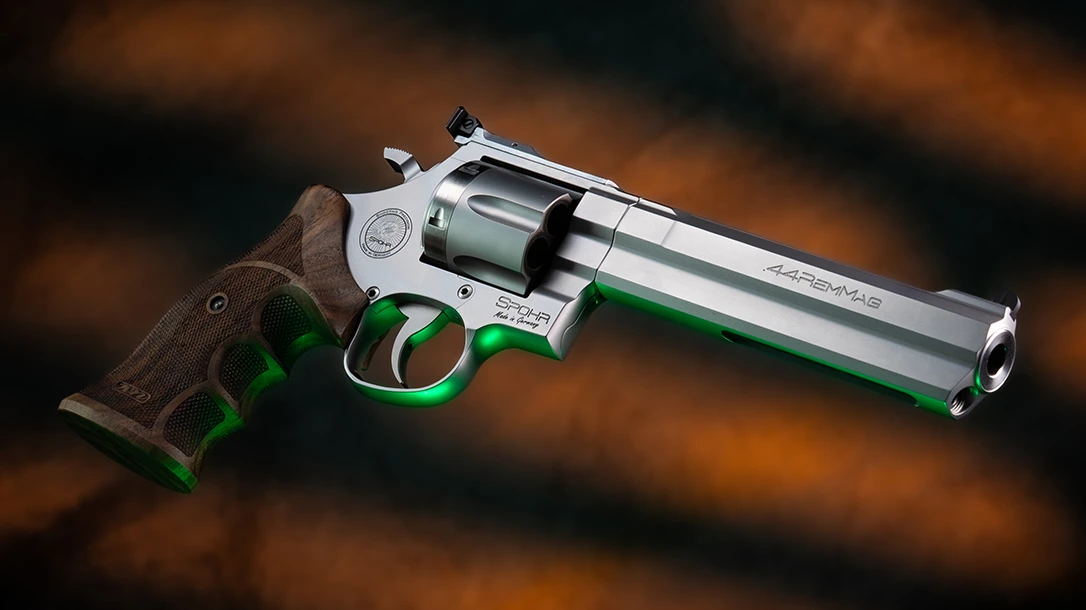Spohr N670 in .44 Magnum: Big Bore Wheelgun.