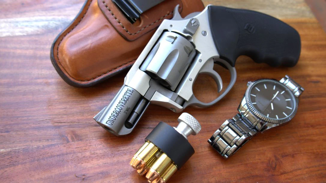 Charter Arms Undercoverette: The Perfect .32 H&R Mag CCW Snubbie?