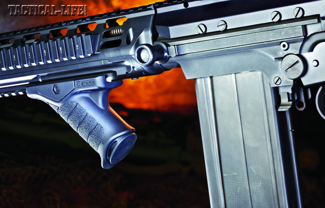 The non-reciprocating charging handle is located on the left side of the receiver for support-hand manipulation (for right-handed shooters). DS Arms includes one steel, 20-round magazine.