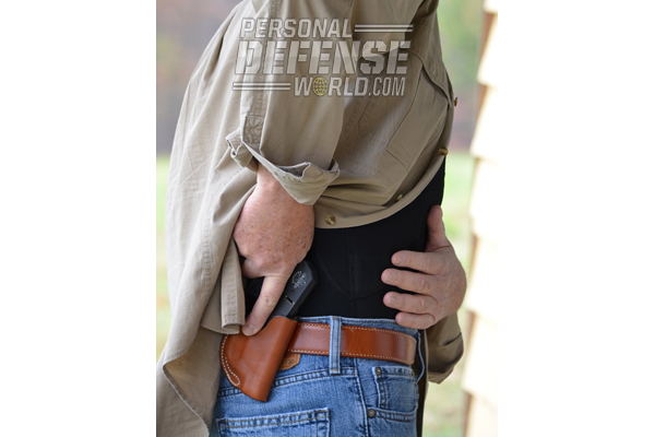 For carry, the author used the new DeSantis 019 Q3 mini scabbard made for the DoubleTap. The all-leather, form-fit holster keeps the gun close to the body for maximum concealment.