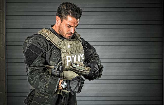 TW Dec plate carriers guide police