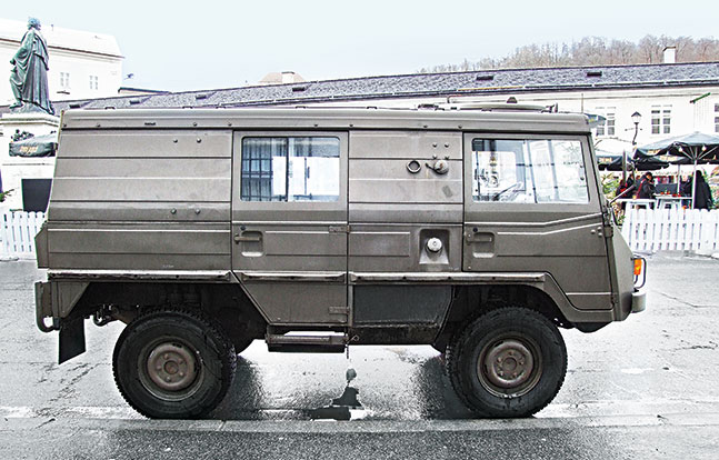 Tactical Trucks SWMP Jan 2015 Austria Pinzgauer 2