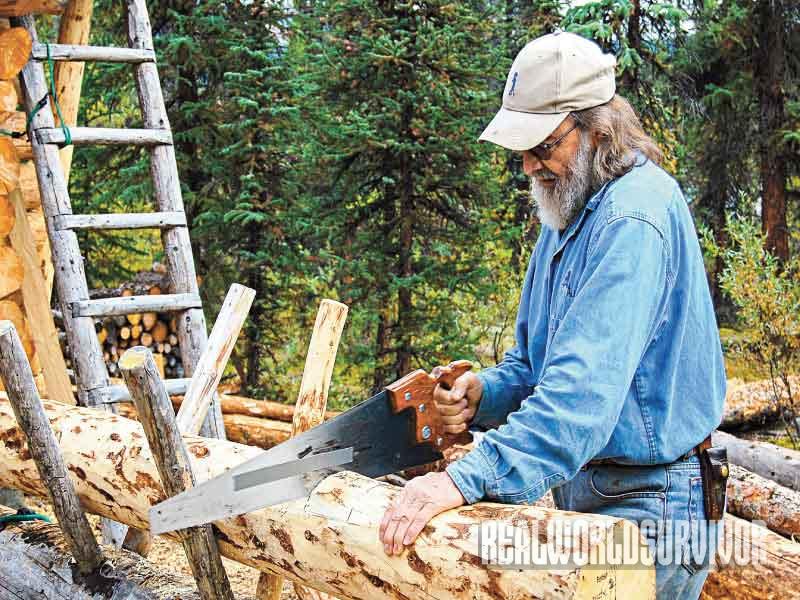 Log Building Process, Log Cabin, cut shallow notch