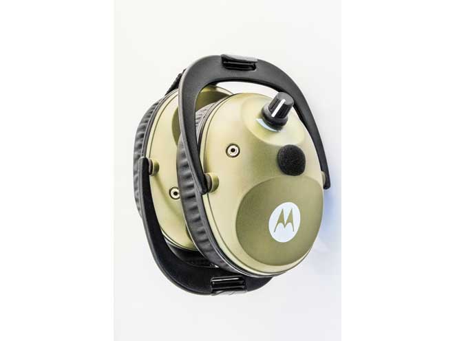 ear, earmuffs, hearing protectors, earplugs, motorola solutions MHP81