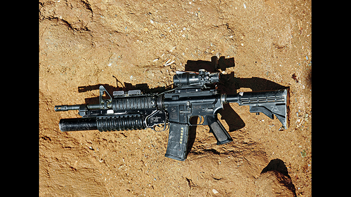 The M4A1 Carbine is the most commonly used assault rifle in the U.S. forces.The weapon only weighs 6.11 pounds.
