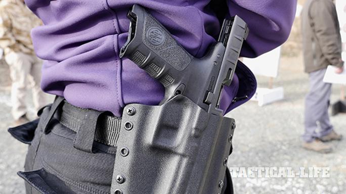 Beretta APX pistol holsters