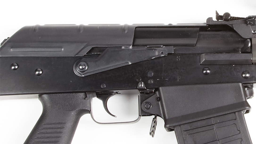royal tiger imports io EM-12B shotgun mag release