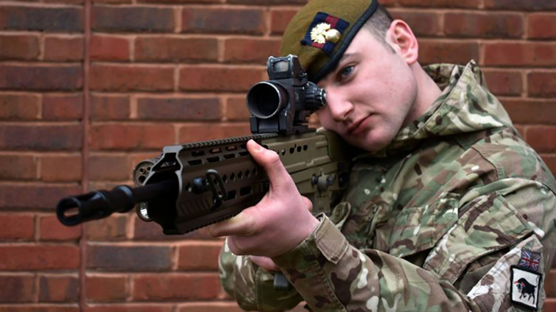 british army SA80A3 rifle scope