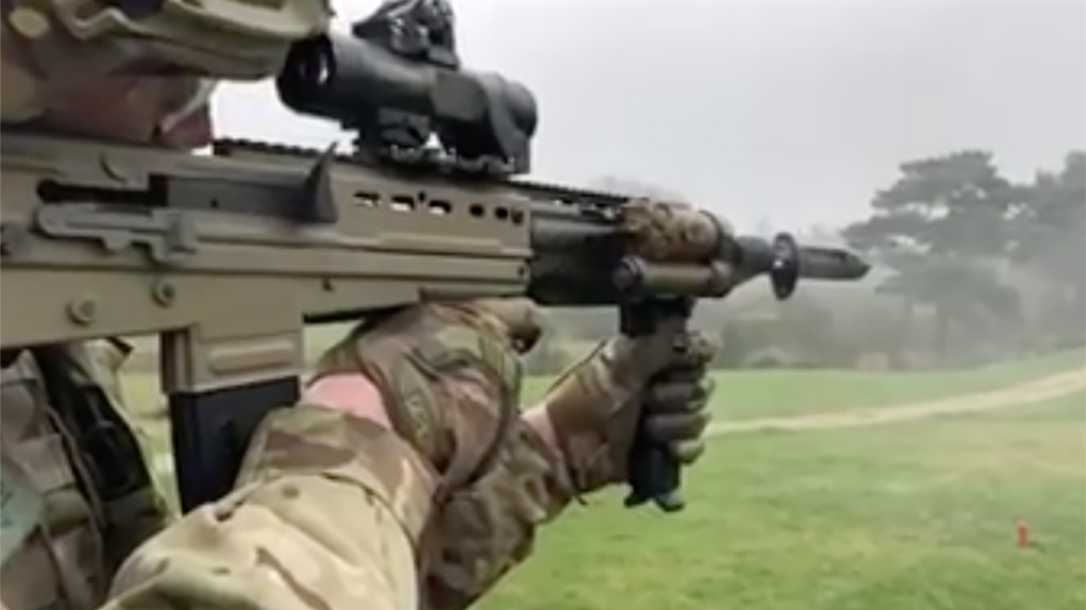 british army SA80A3 rifle right angle
