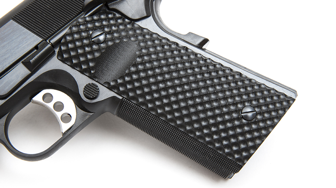 The Les Baer Premier II Hunter pistol, 10mm handgun, grip