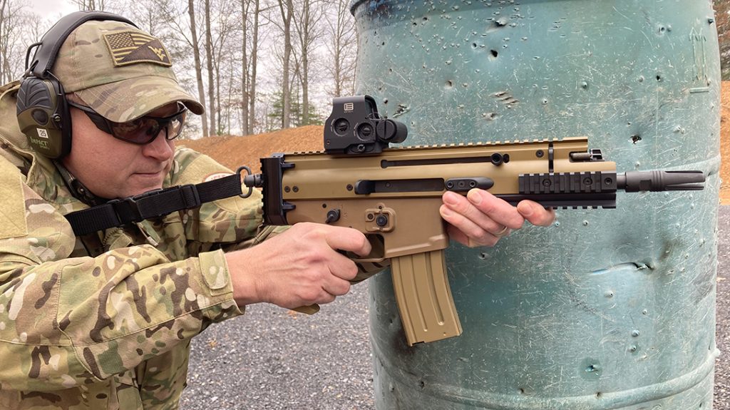 The new FN SCAR 15P cuts down the famous platform for CQB work.