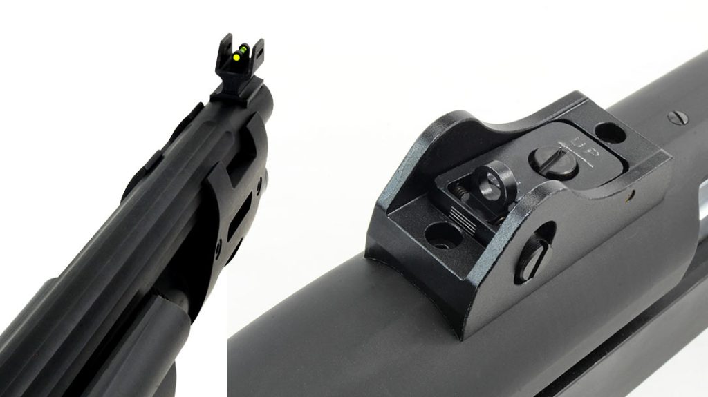 Savage equips the Renegauge Security with a fully-adjustable rear sight and a fiber-optic front sight for easy sight acquisition in low light.