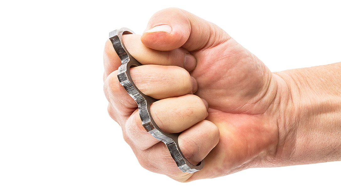 When it's time to add more power to their persuasive punch, Russian gangsters will add some bling to their hands, and we're not talking about some sparkling rings but rather a bone-crushing pair of brass knuckles.
