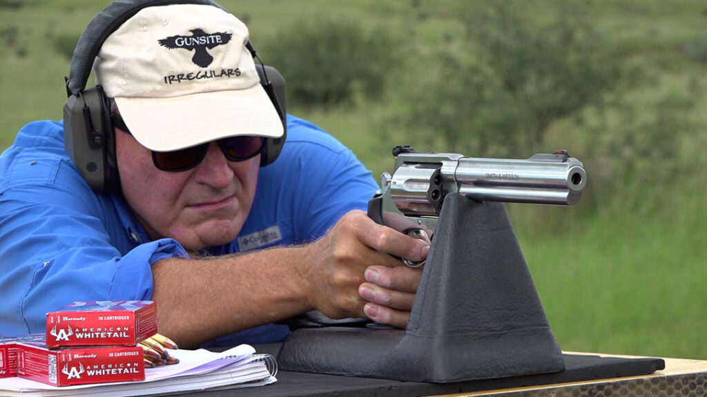 The author shoots the Smith & Wesson M350.