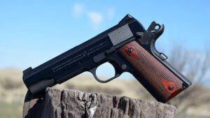 The Colt 01911SE-A1 1911 Pistol.
