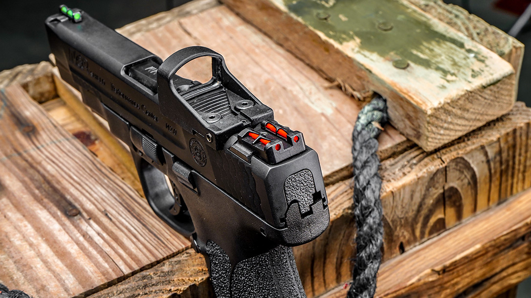 Hunting Equipment red dot Sight for M&P 380 Shield.