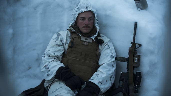 Photo Gallery: What It's Like for US Marines During Extreme Cold ...